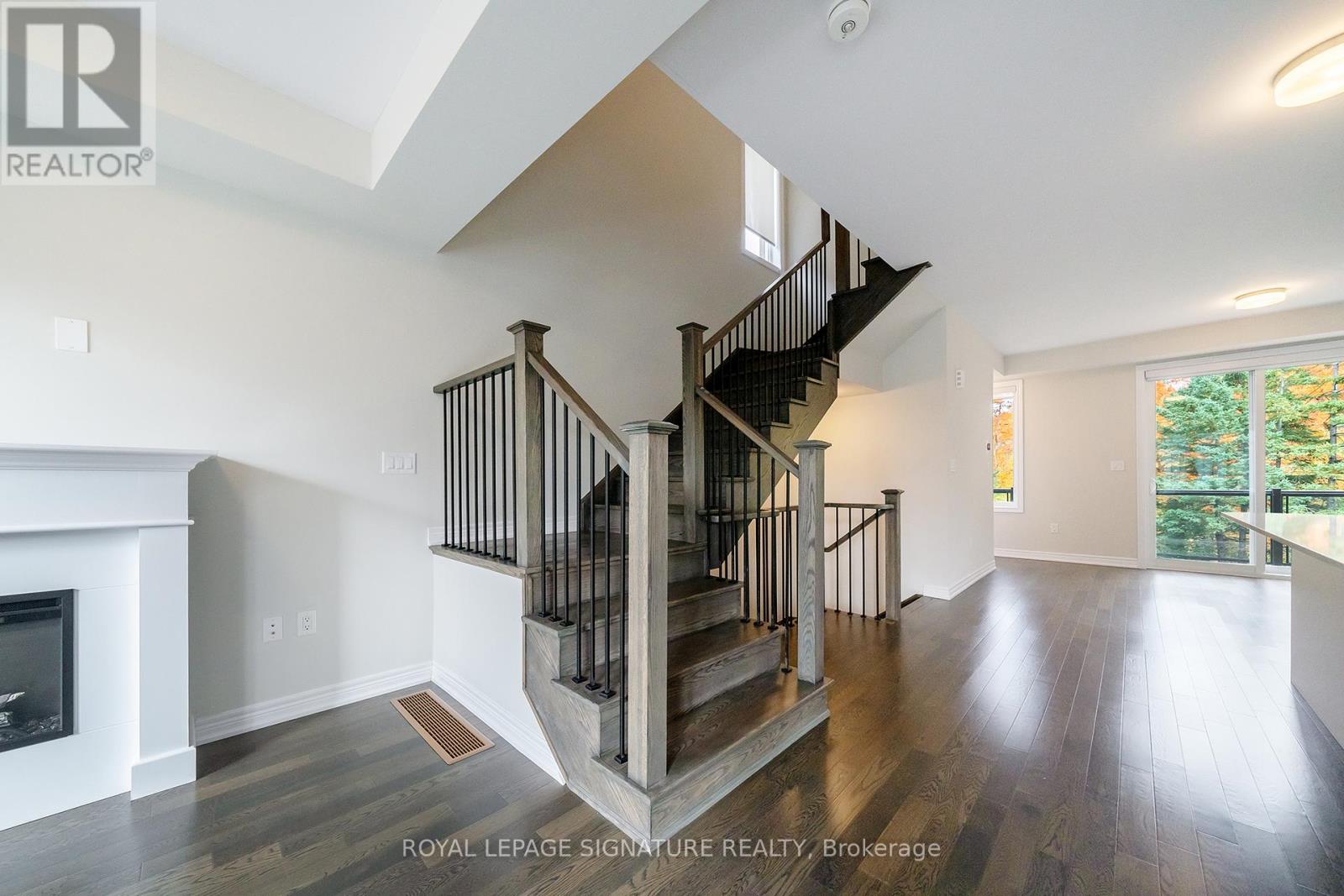 13 Folcroft Street, Brampton, Ontario  L6Y 0B6 - Photo 9 - W12486150