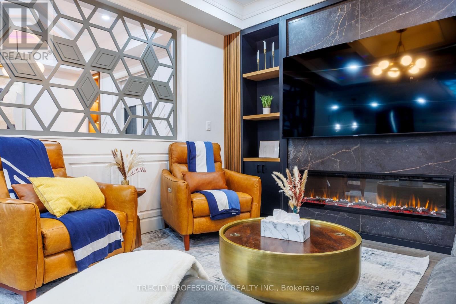 67 Eberly Woods Drive, Caledon, Ontario  L7C 4J3 - Photo 13 - W12486161