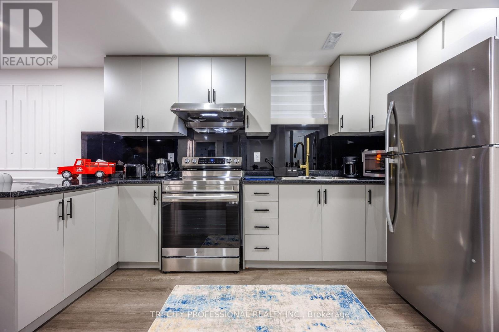 67 Eberly Woods Drive, Caledon, Ontario  L7C 4J3 - Photo 35 - W12486161