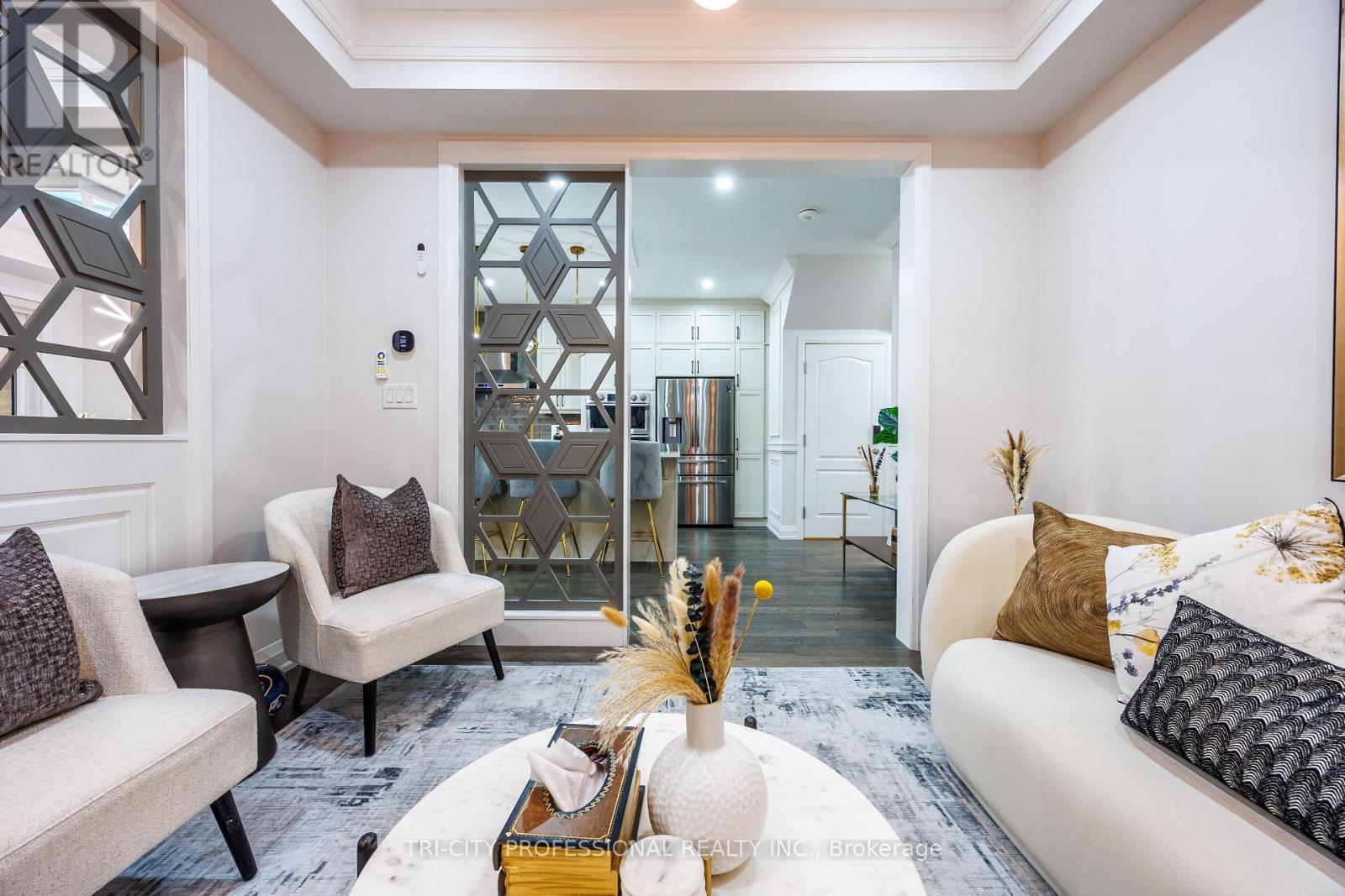 67 Eberly Woods Drive, Caledon, Ontario  L7C 4J3 - Photo 8 - W12486161