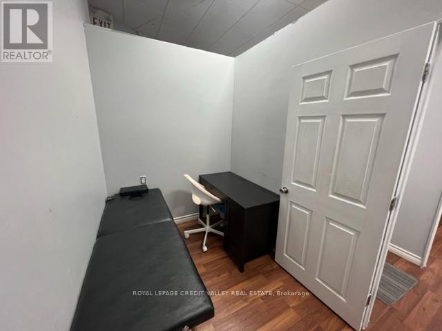 109 - 1625 Albion Road, Toronto, Ontario  M9V 5H8 - Photo 11 - W12486165