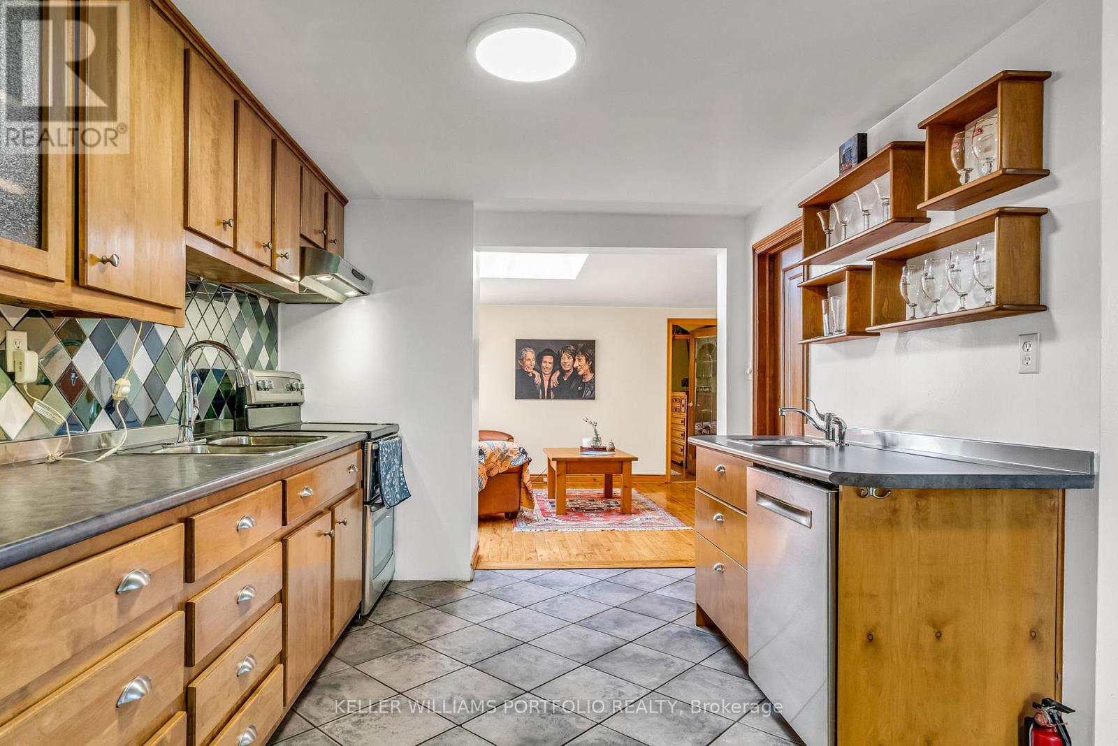 42 Forty First St Street, Toronto, Ontario  M8W 3N6 - Photo 18 - W12486177