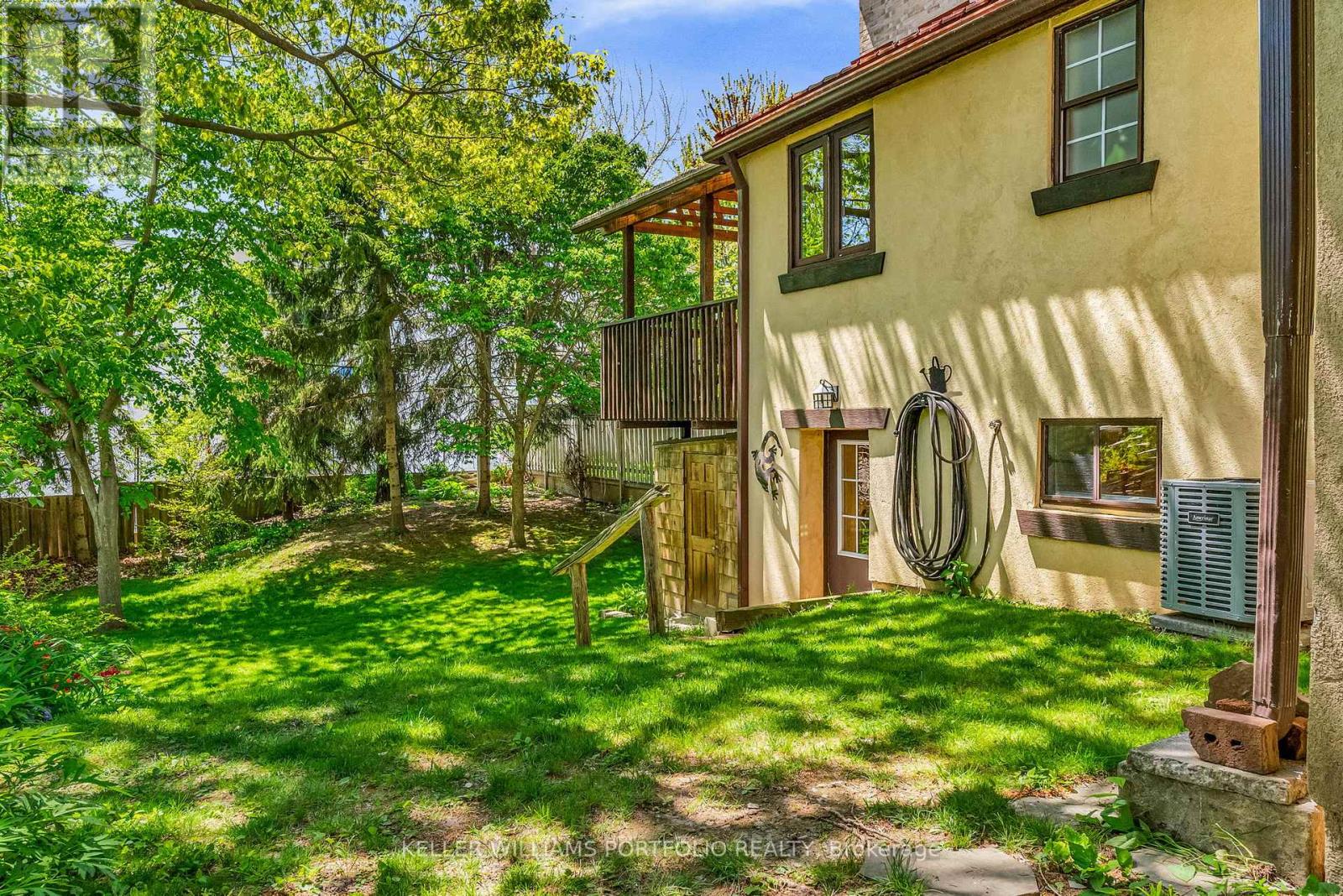 42 Forty First St Street, Toronto, Ontario  M8W 3N6 - Photo 32 - W12486177