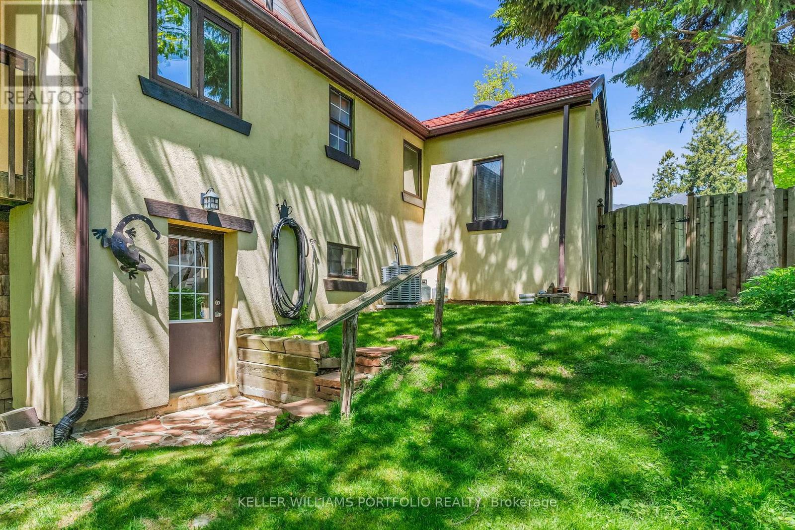 42 Forty First St Street, Toronto, Ontario  M8W 3N6 - Photo 35 - W12486177