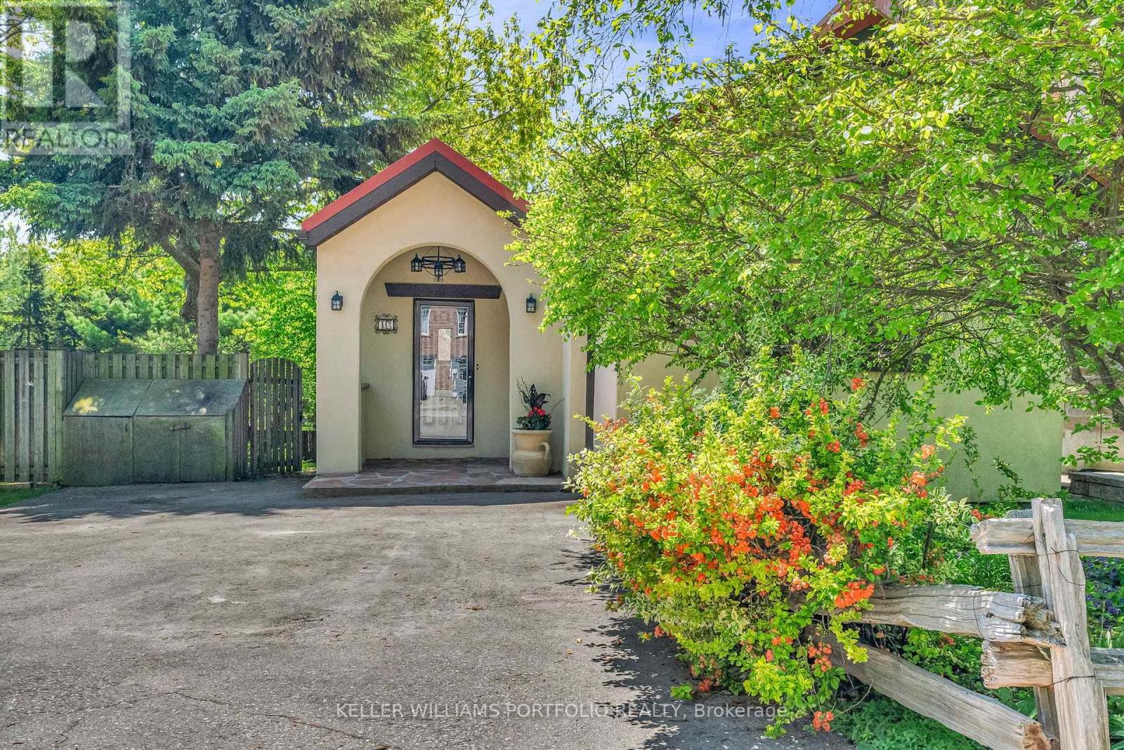 42 Forty First St Street, Toronto, Ontario  M8W 3N6 - Photo 43 - W12486177