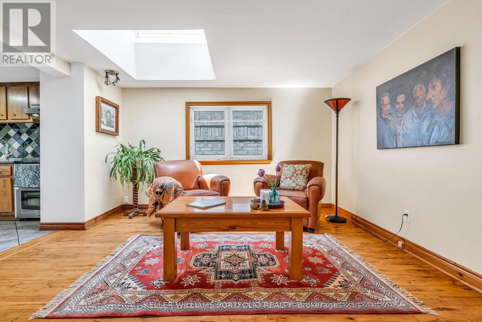 42 Forty First St Street, Toronto, Ontario  M8W 3N6 - Photo 7 - W12486177