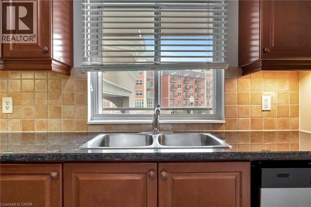 4000 Creekside Drive Unit# 203, Dundas, Ontario  L9H 7S9 - Photo 11 - 40691683