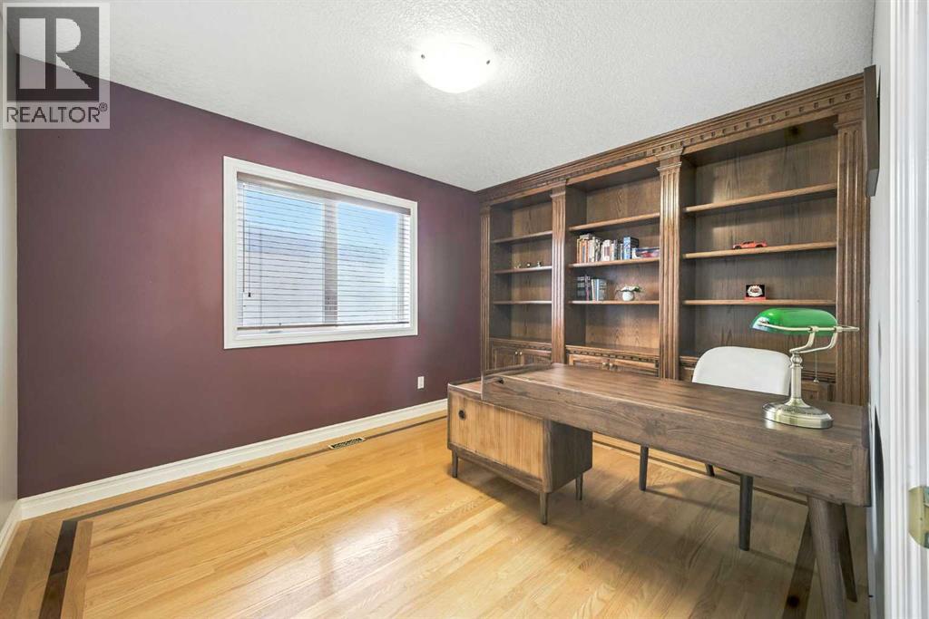 10449 Hamptons Boulevard Nw, Calgary, Alberta  T3A 6A3 - Photo 7 - A2254902