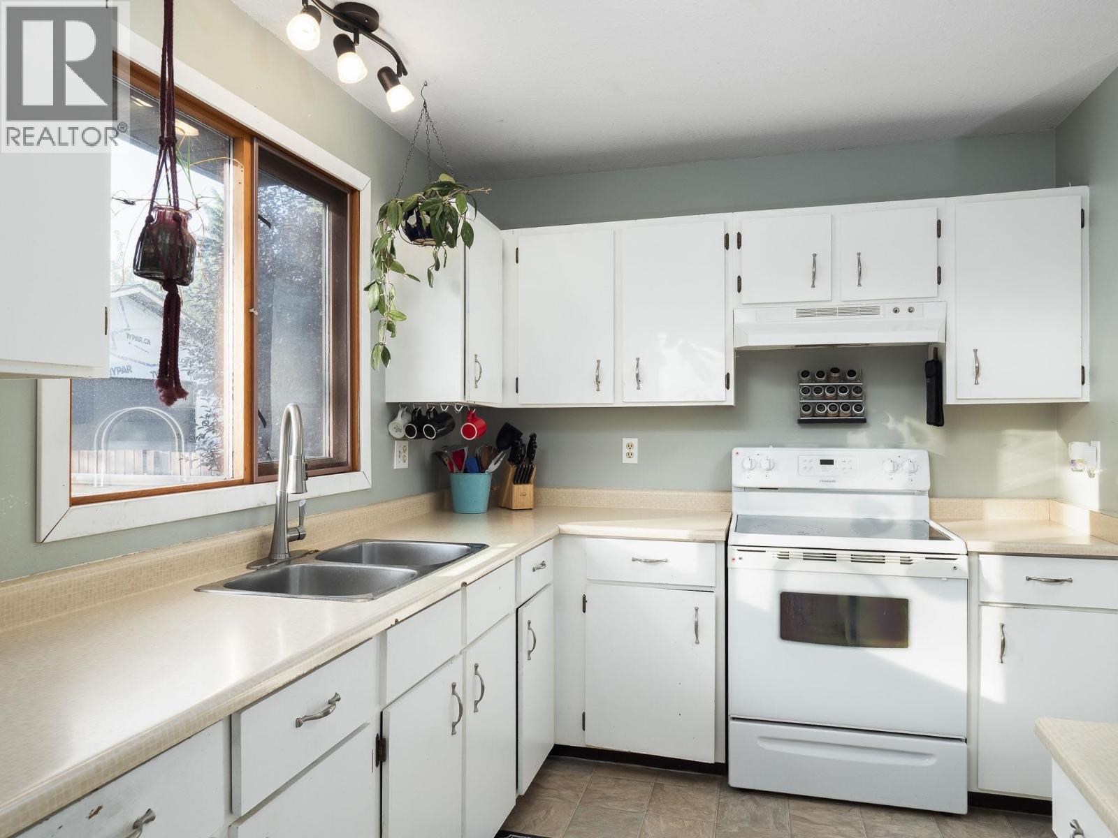 3011 Christopher Crescent, Prince George, British Columbia  V2N 4R9 - Photo 11 - R3062512