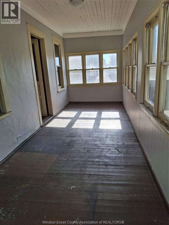 368 Hall, Windsor, Ontario  N9A 2L6 - Photo 7 - 25027398