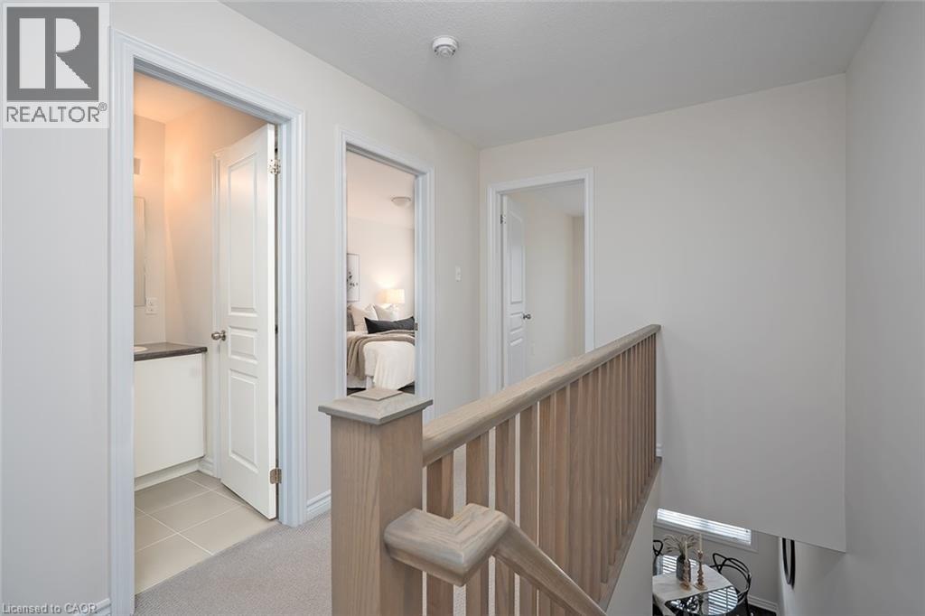 8 Hiscott Drive, Waterdown, Ontario  L8B 0A2 - Photo 29 - 40778372