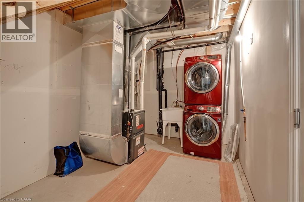 8 Hiscott Drive, Waterdown, Ontario  L8B 0A2 - Photo 38 - 40778372