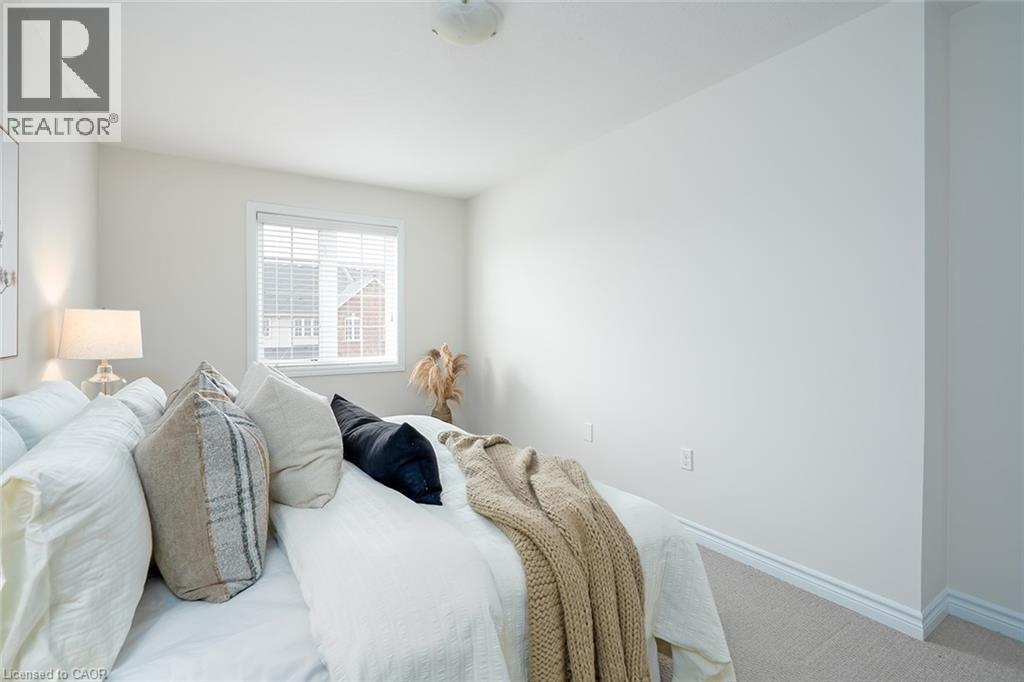 8 Hiscott Drive, Waterdown, Ontario  L8B 0A2 - Photo 31 - 40778372