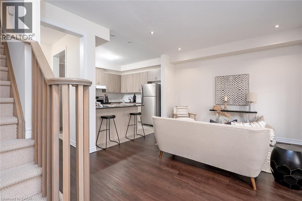 8 Hiscott Drive, Waterdown, Ontario  L8B 0A2 - Photo 23 - 40778372