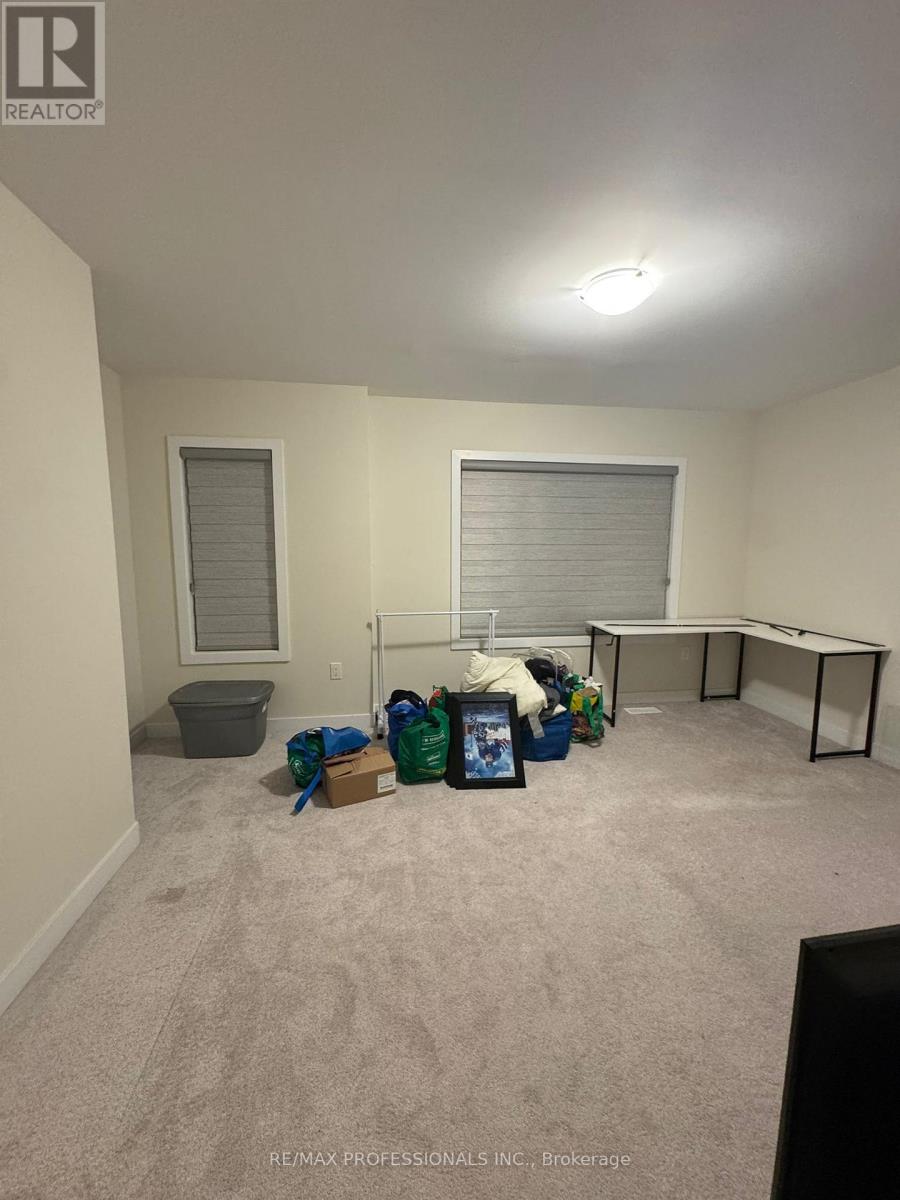 16 Stern Drive, Welland, Ontario  L3B 0M3 - Photo 24 - X12486152