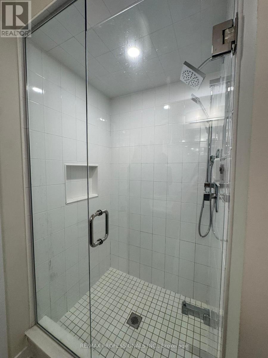 16 Stern Drive, Welland, Ontario  L3B 0M3 - Photo 25 - X12486152