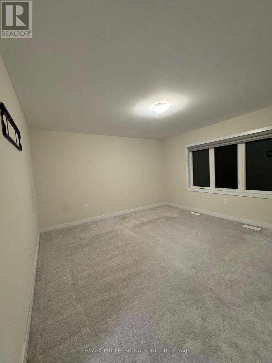 16 Stern Drive, Welland, Ontario  L3B 0M3 - Photo 26 - X12486152