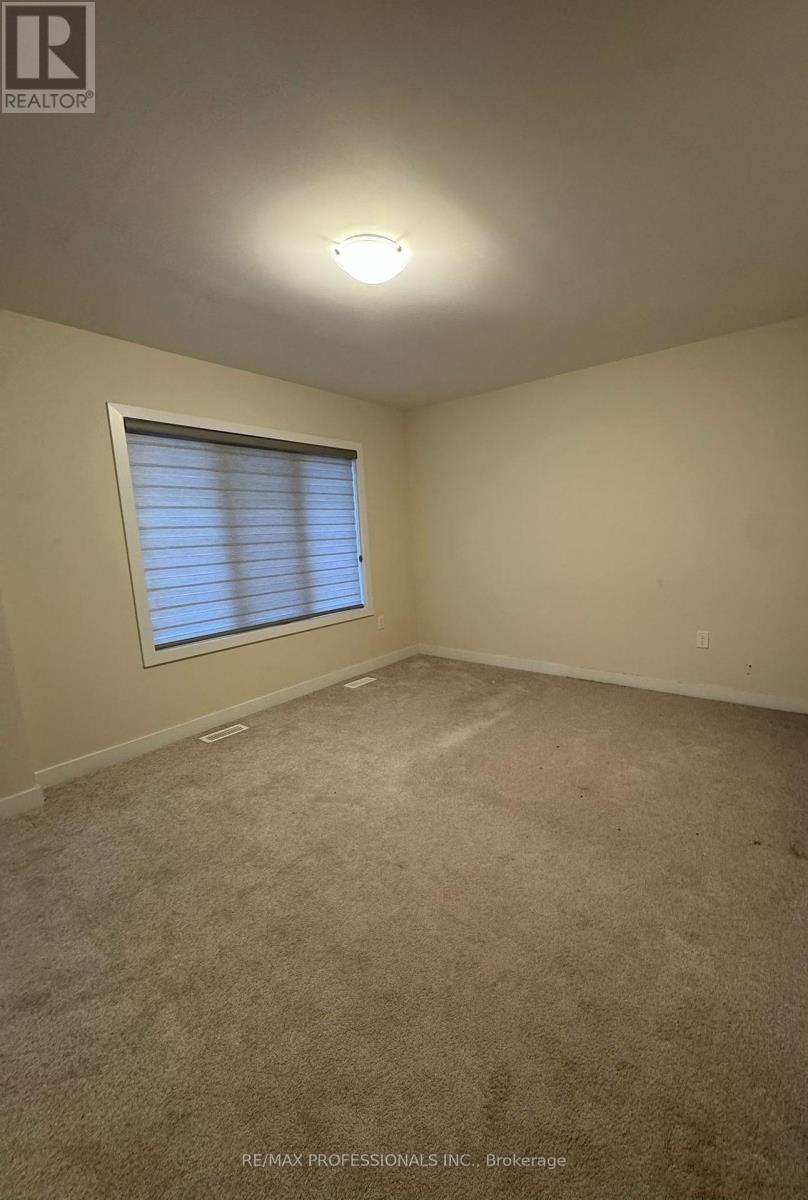 16 Stern Drive, Welland, Ontario  L3B 0M3 - Photo 34 - X12486152