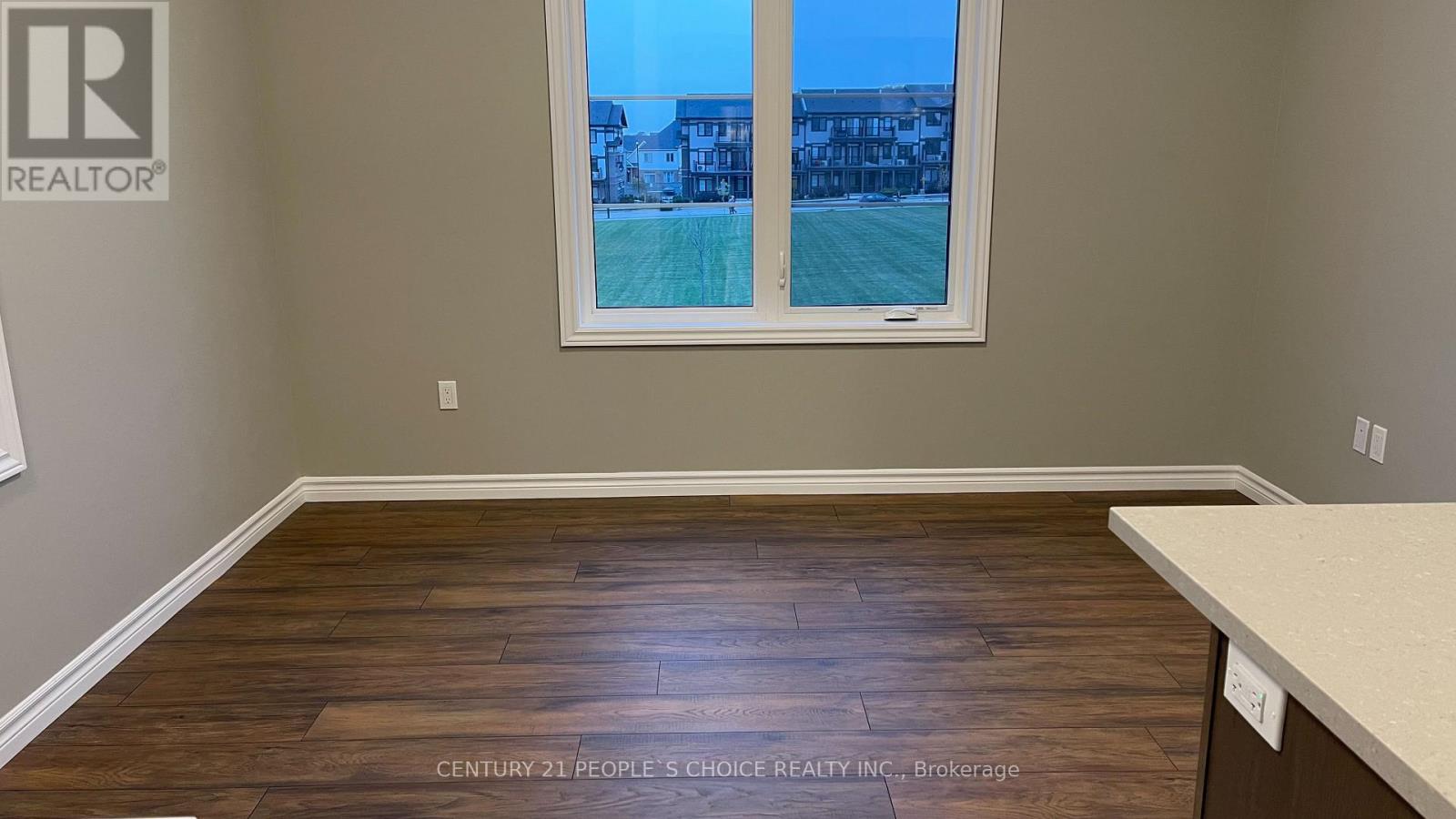 26 Oat Lane, Kitchener, Ontario  N2R 0T1 - Photo 3 - X12486153