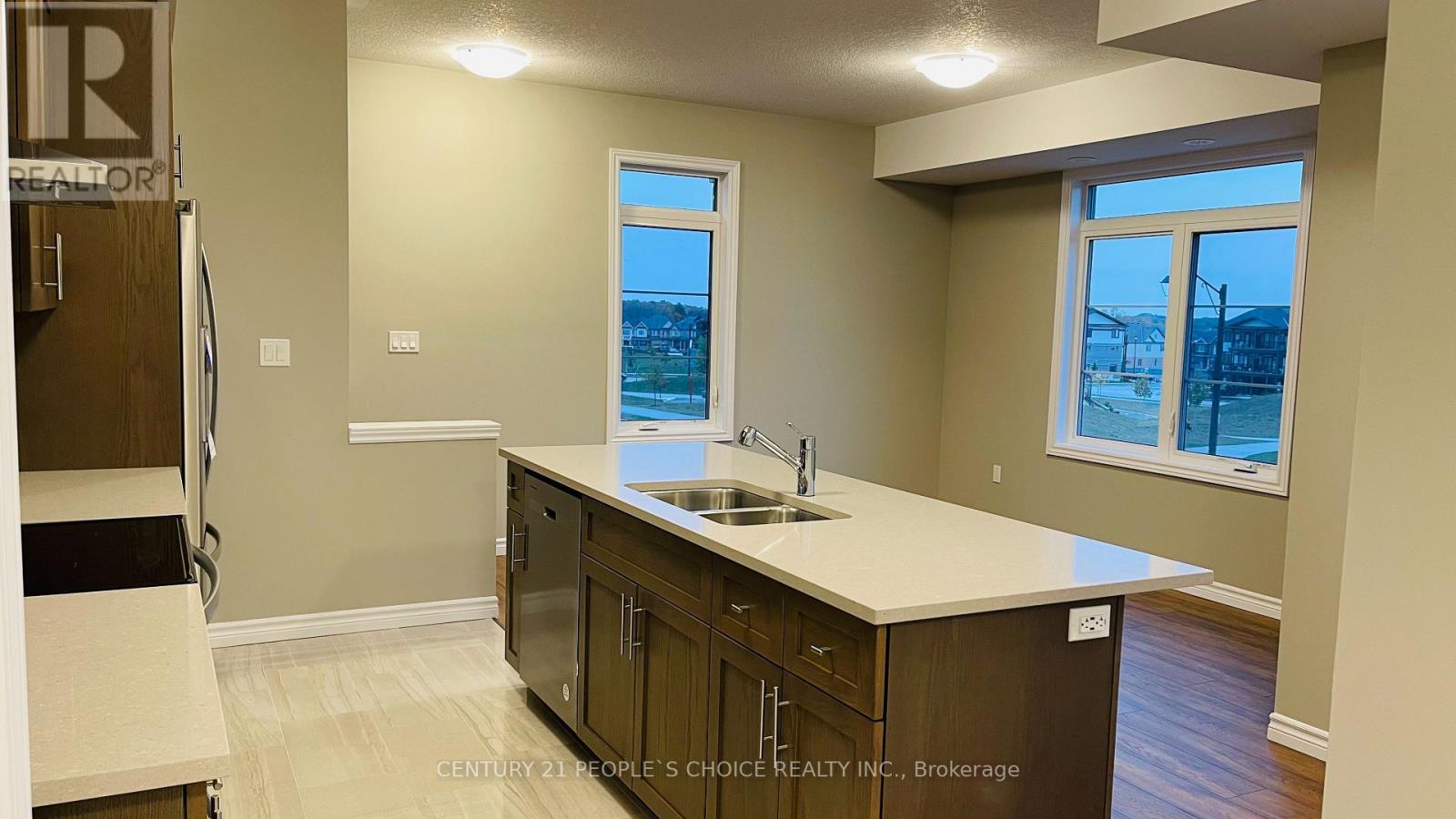 26 Oat Lane, Kitchener, Ontario  N2R 0T1 - Photo 7 - X12486153