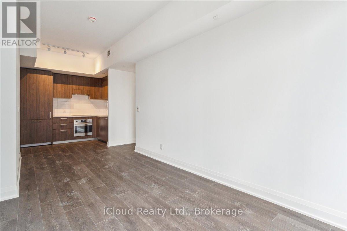 1012 - 33 Frederick Todd Way, Toronto, Ontario  M4G 0C9 - Photo 8 - C12486193