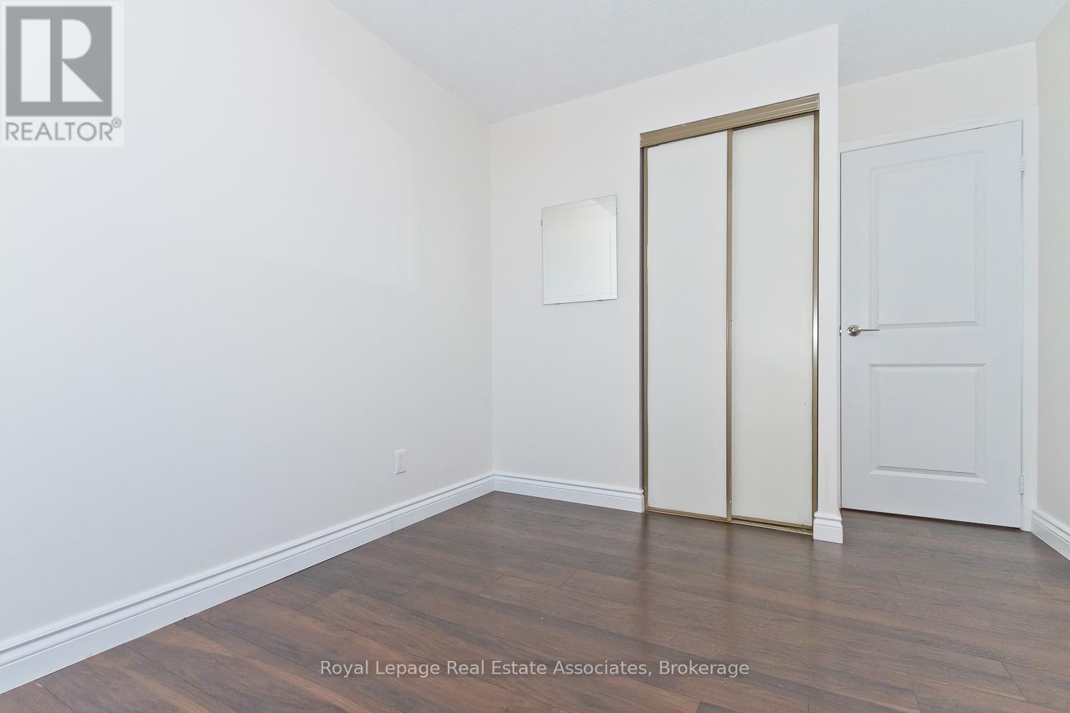 1923 - 633 Bay Street, Toronto, Ontario  M5G 2G4 - Photo 20 - C12486195