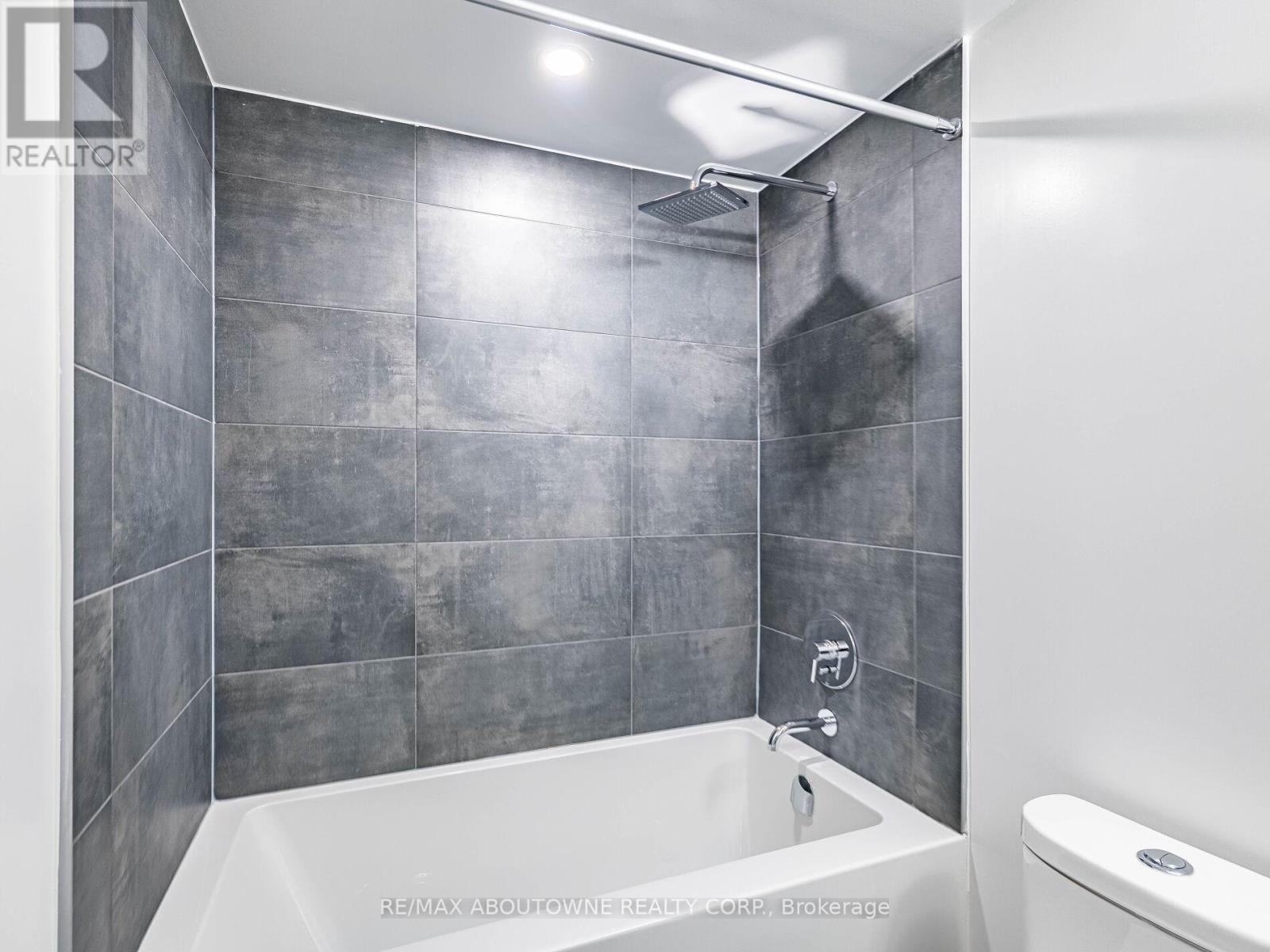 1116 - 8 Wellesley Street, Toronto, Ontario  M4Y 0J5 - Photo 27 - C12486232