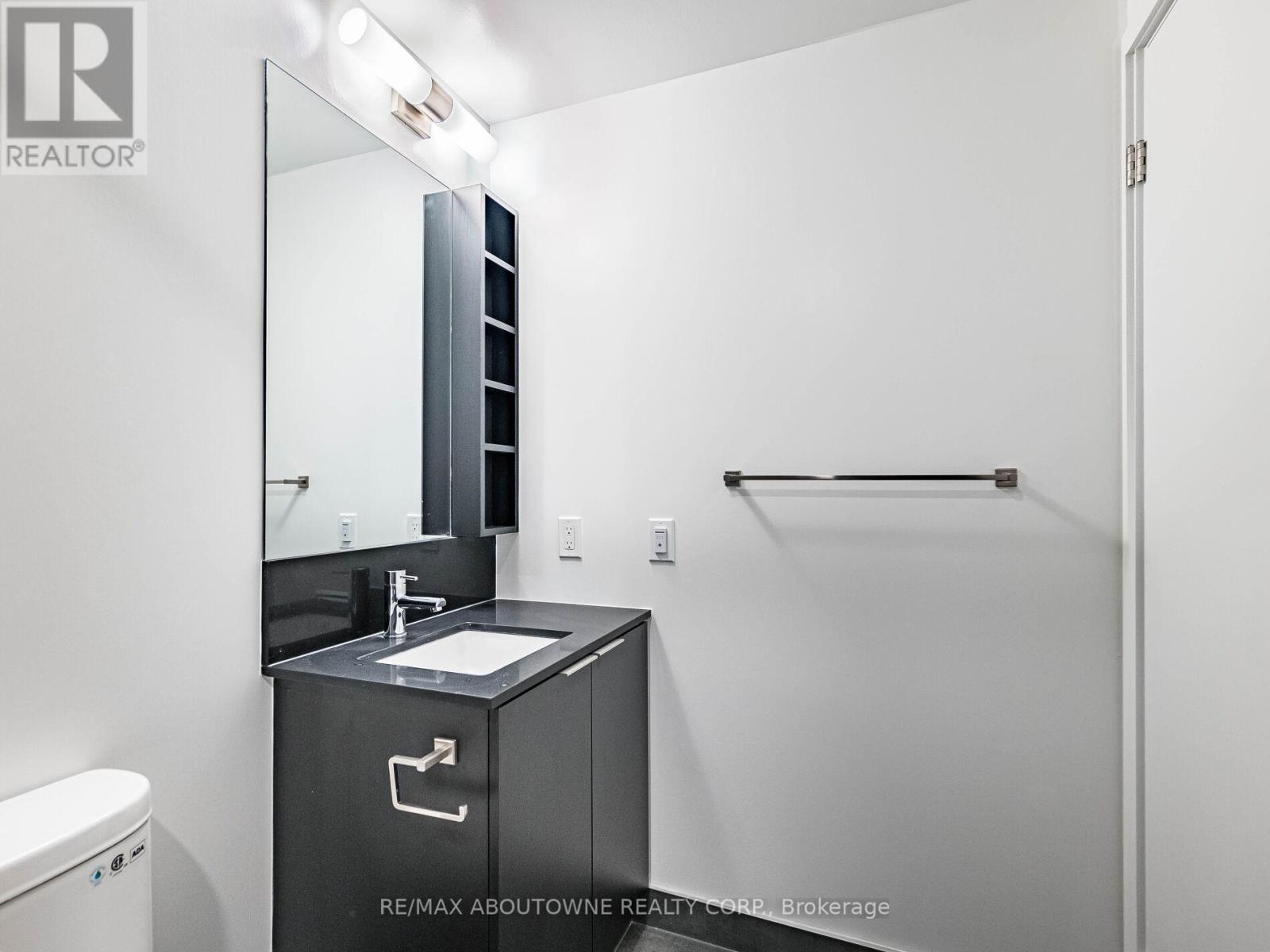 1116 - 8 Wellesley Street, Toronto, Ontario  M4Y 0J5 - Photo 35 - C12486232