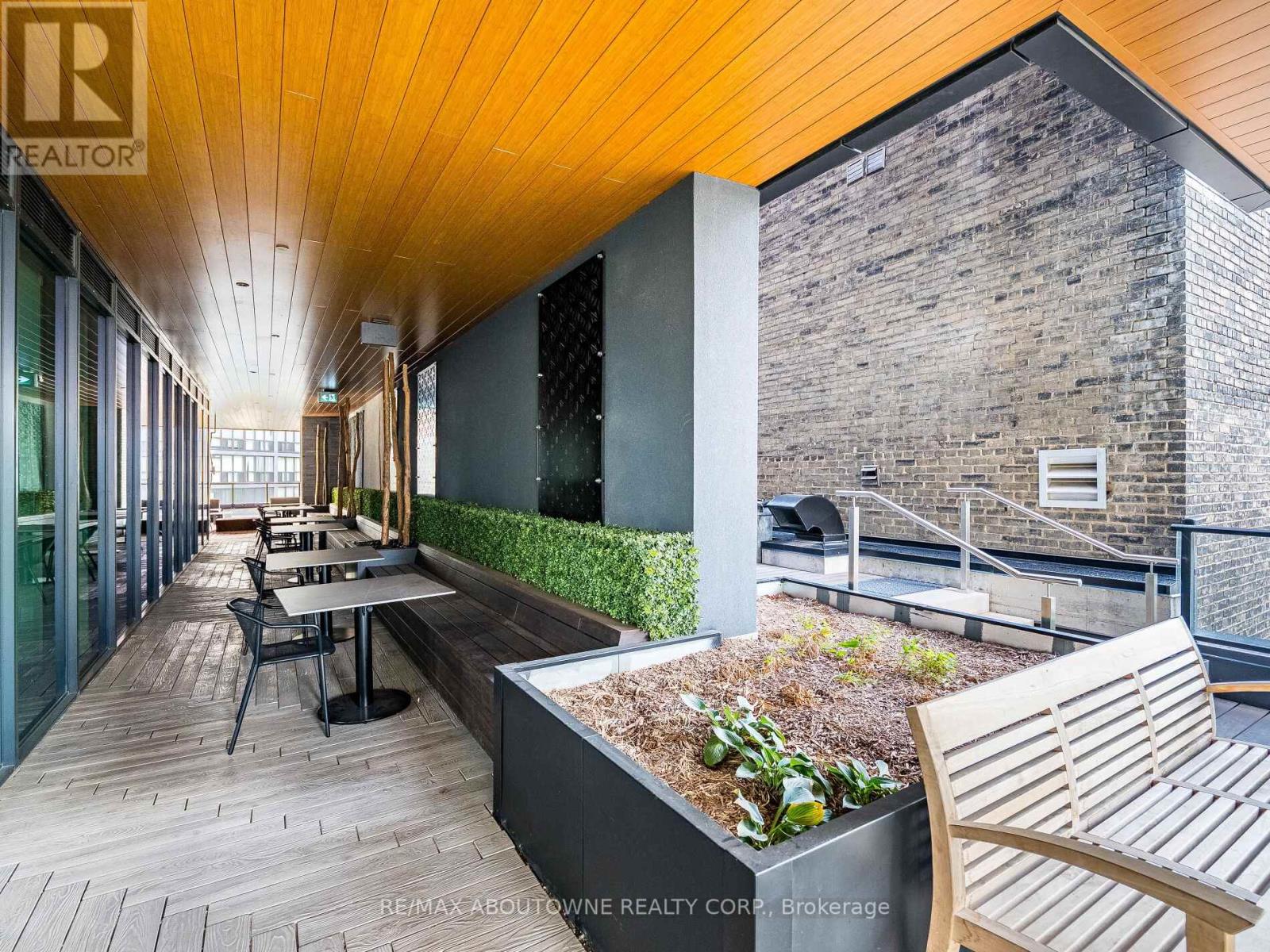 1116 - 8 Wellesley Street, Toronto, Ontario  M4Y 0J5 - Photo 47 - C12486232