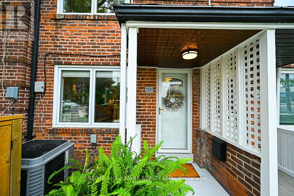 3318 Bathurst Street, Toronto, Ontario  M6A 2B6 - Photo 4 - C12486249