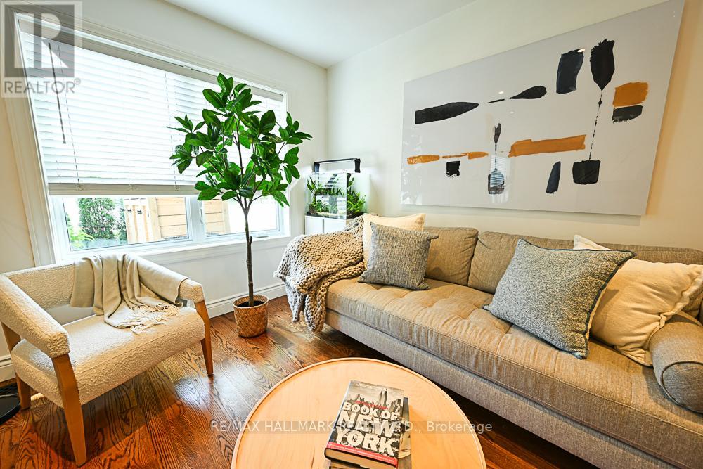 3318 Bathurst Street, Toronto, Ontario  M6A 2B6 - Photo 7 - C12486249