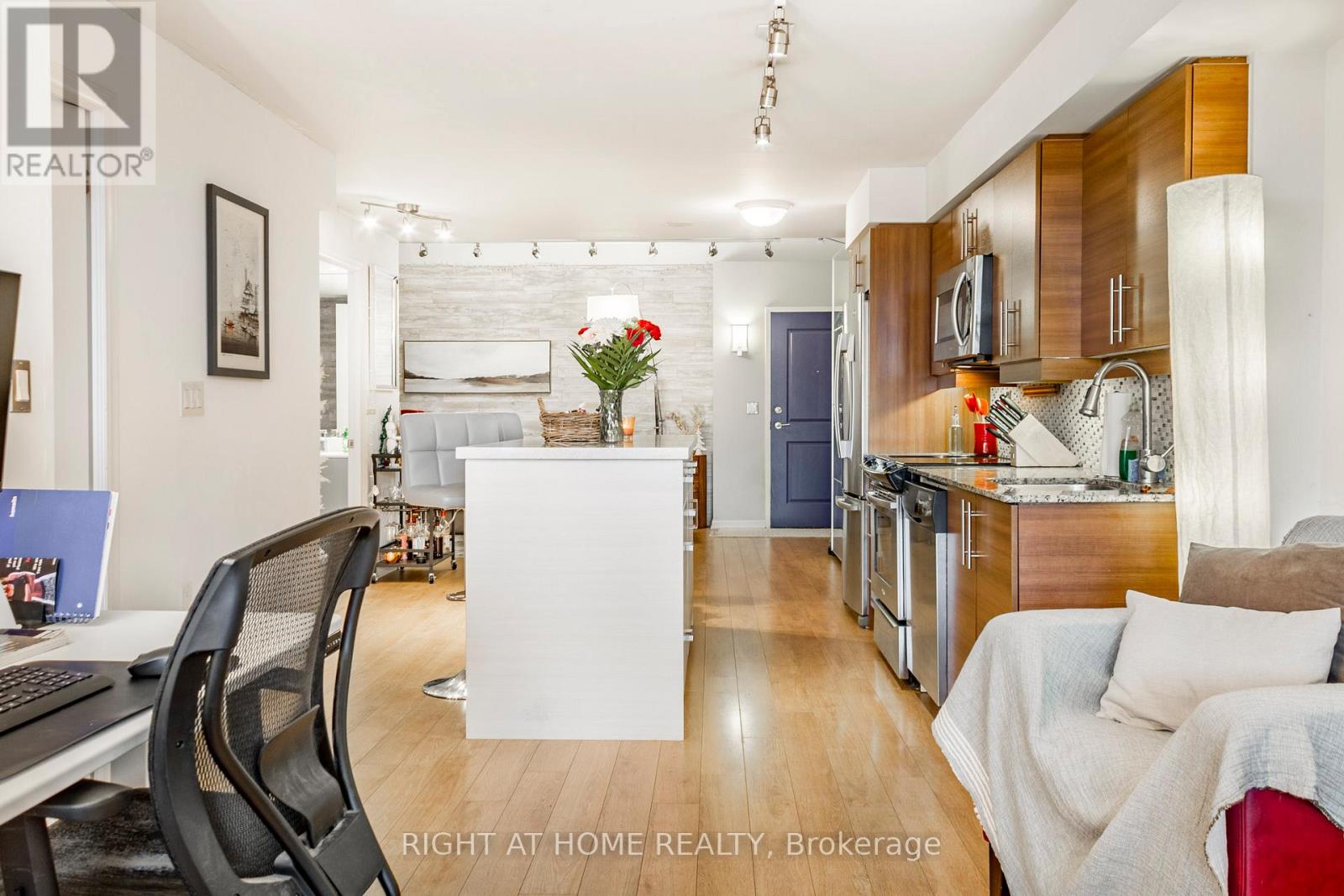 214 - 125 Western Battery Road W, Toronto, Ontario  M6K 3R8 - Photo 12 - C12486274