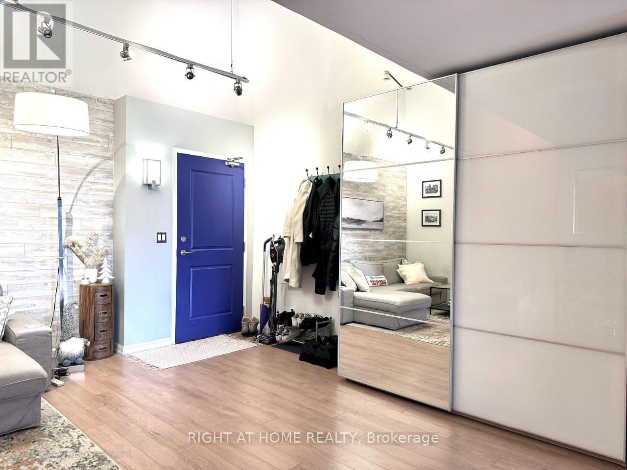 214 - 125 Western Battery Road W, Toronto, Ontario  M6K 3R8 - Photo 3 - C12486274