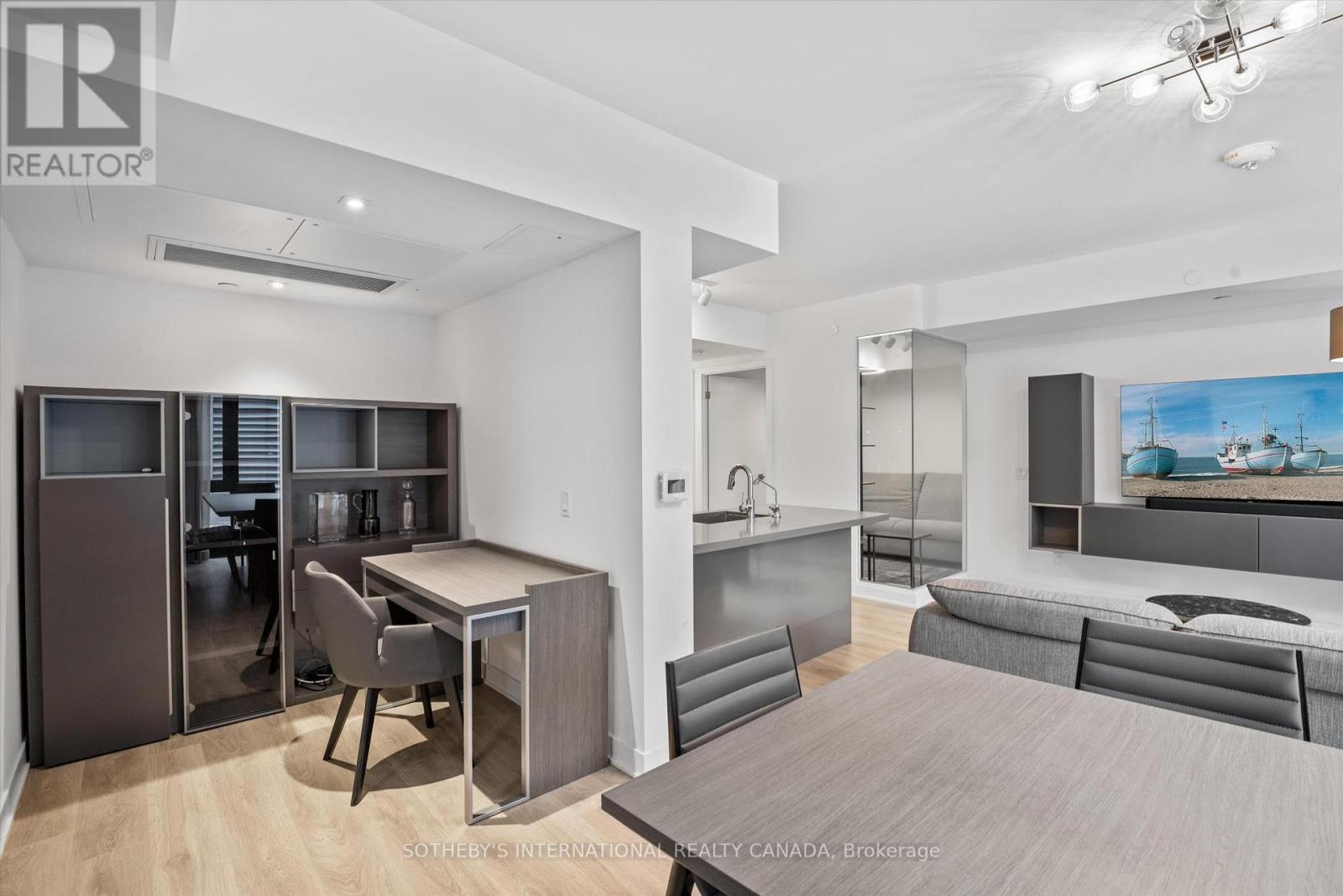 604 - 188 Cumberland Street, Toronto, Ontario  M5R 0B6 - Photo 12 - C12486276