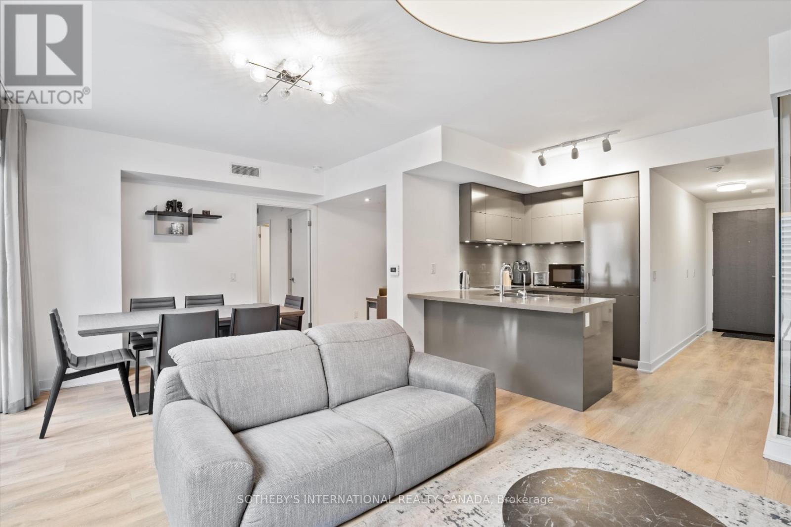 604 - 188 Cumberland Street, Toronto, Ontario  M5R 0B6 - Photo 15 - C12486276