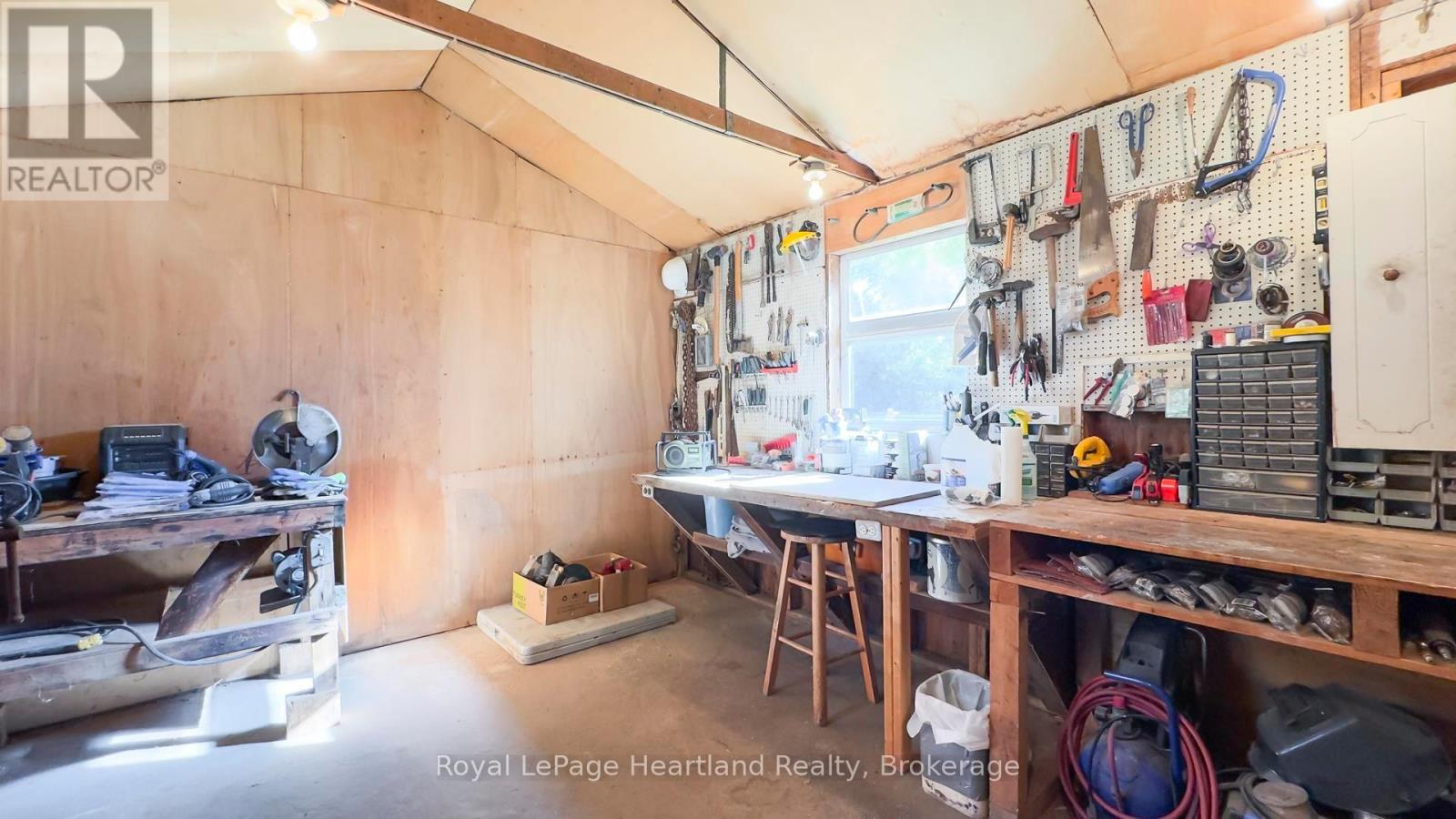 37881 Crystal Springs Road, Bluewater, Ontario  N0M 2R0 - Photo 39 - X12485681