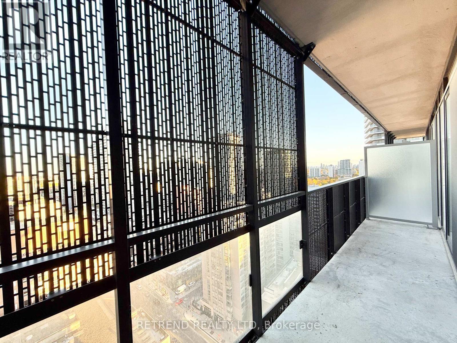 1810 - 8 Eglinton Avenue E, Toronto, Ontario  M4P 0C1 - Photo 18 - C12446827