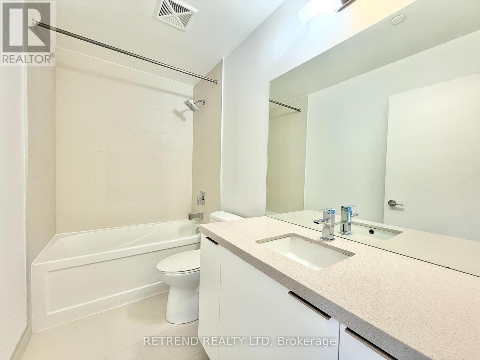 1810 - 8 Eglinton Avenue E, Toronto, Ontario  M4P 0C1 - Photo 13 - C12446827