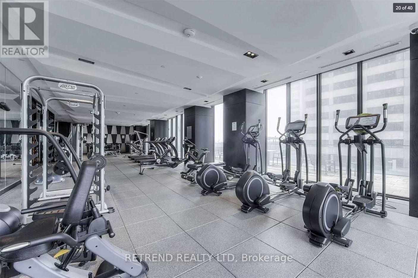 1810 - 8 Eglinton Avenue E, Toronto, Ontario  M4P 0C1 - Photo 21 - C12446827