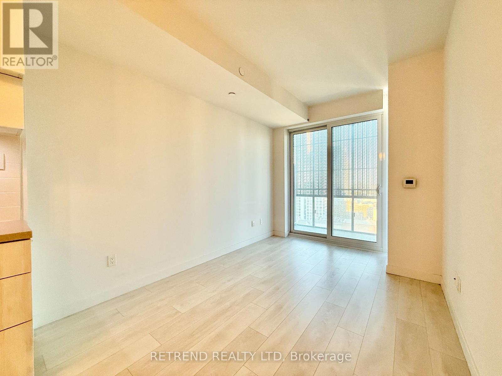 1810 - 8 Eglinton Avenue E, Toronto, Ontario  M4P 0C1 - Photo 7 - C12446827