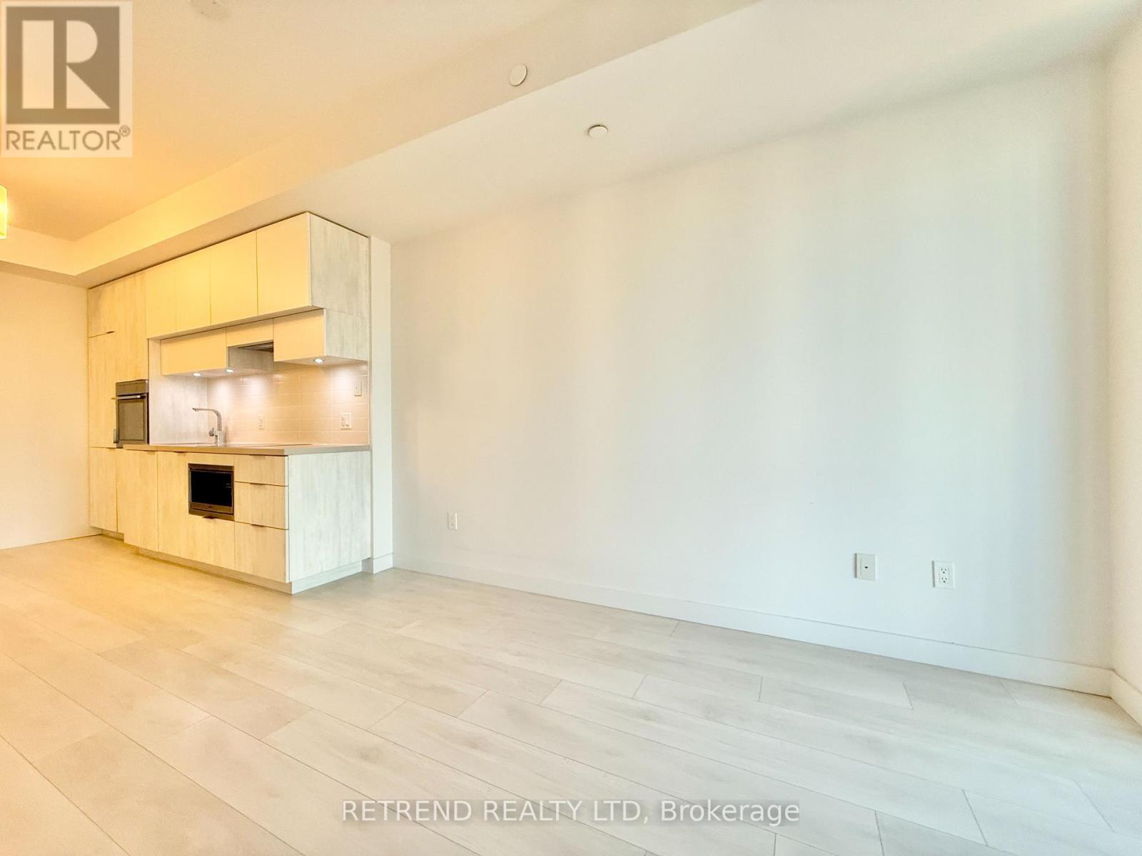 1810 - 8 Eglinton Avenue E, Toronto, Ontario  M4P 0C1 - Photo 6 - C12446827