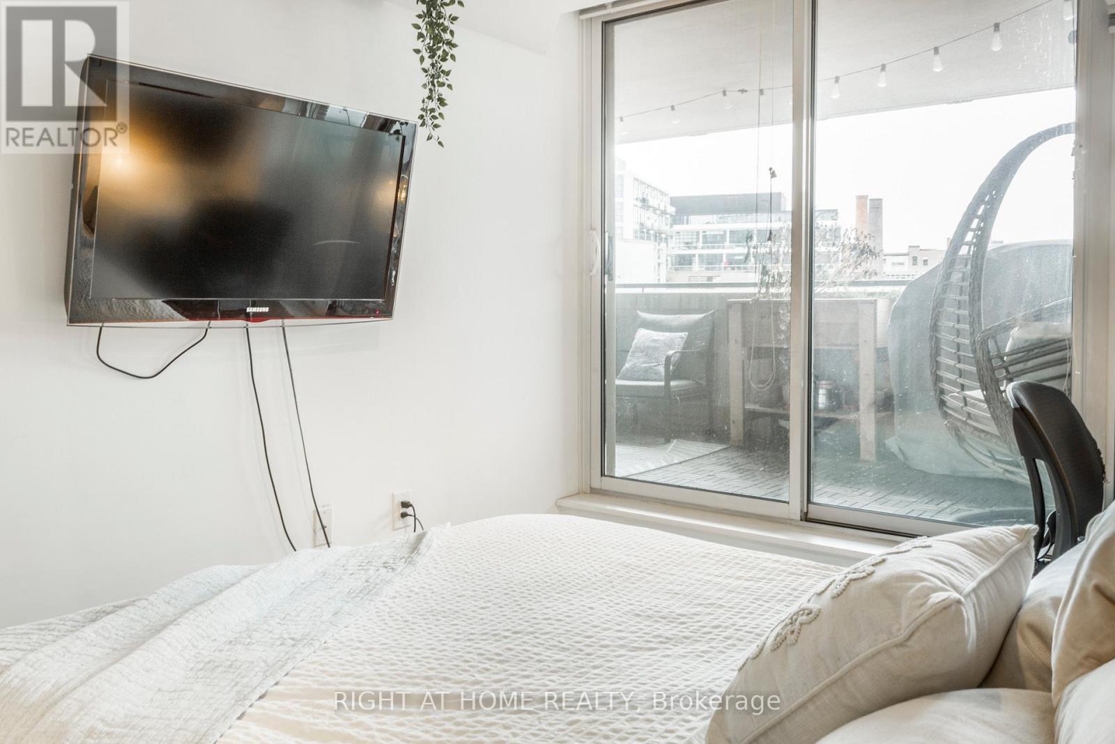 214 - 125 Western Battery Road W, Toronto, Ontario  M6K 3R8 - Photo 16 - C12486274