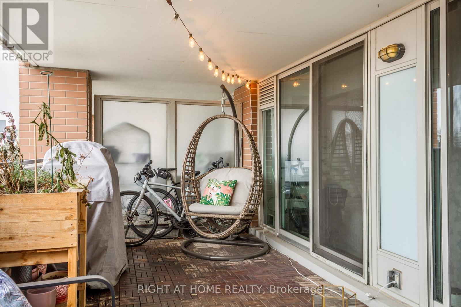 214 - 125 Western Battery Road W, Toronto, Ontario  M6K 3R8 - Photo 21 - C12486274