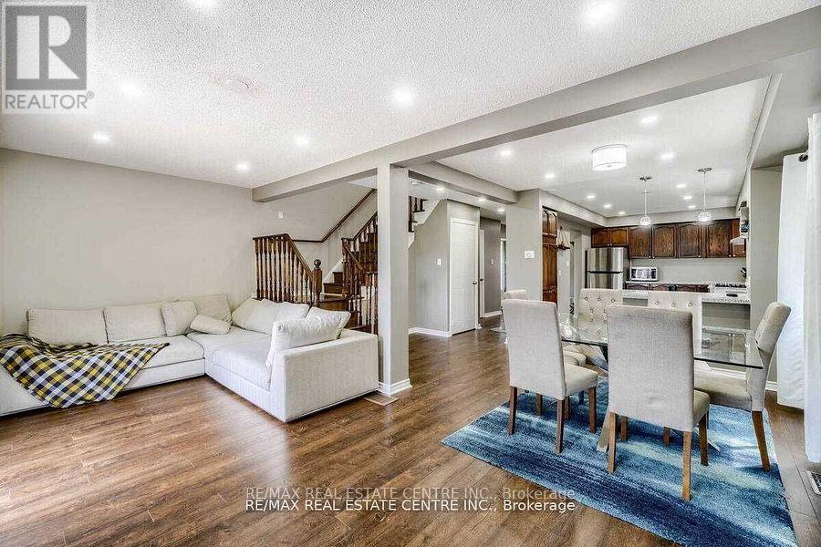 18 Galbraith Court, Clarington, Ontario  L1C 4P5 - Photo 2 - E12486200