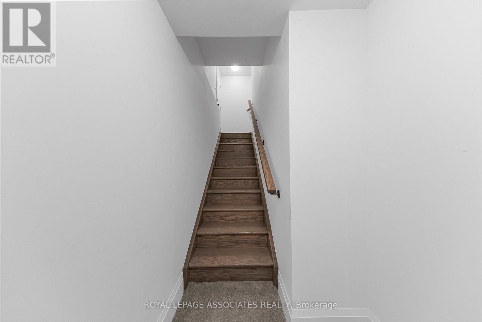 3089 Paperbirch Trail, Pickering, Ontario  L1X 0N9 - Photo 25 - E12486219