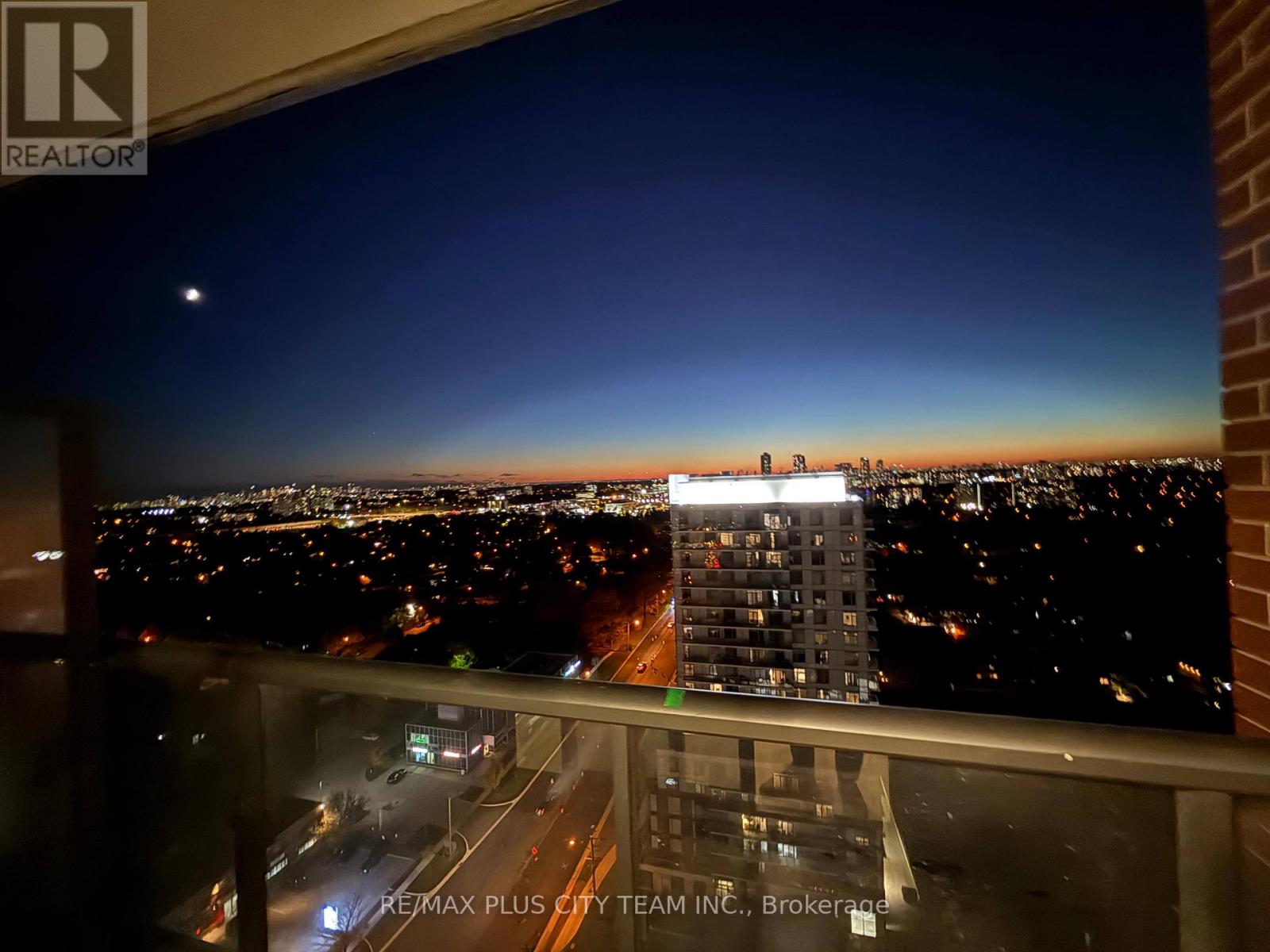 2201 - 3260 Sheppard Avenue E, Toronto, Ontario  M1T 3K3 - Photo 10 - E12486240