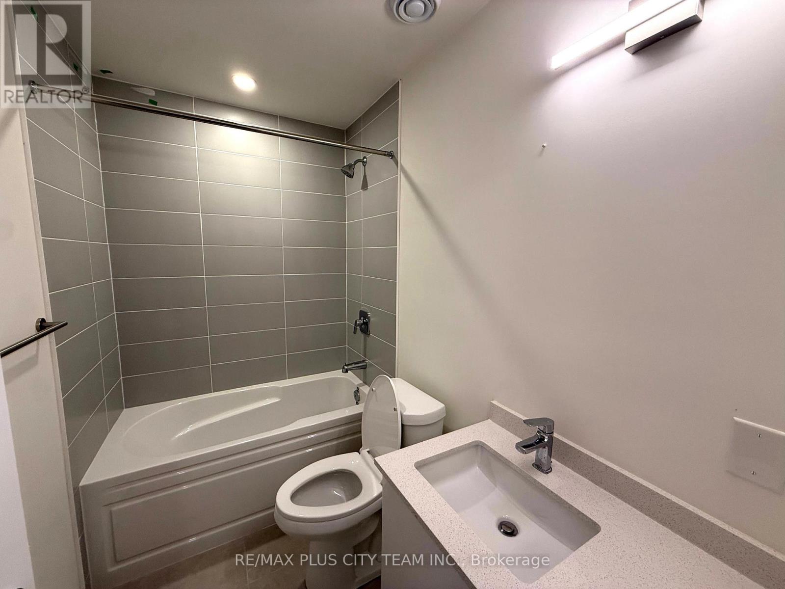 2201 - 3260 Sheppard Avenue E, Toronto, Ontario  M1T 3K3 - Photo 8 - E12486240