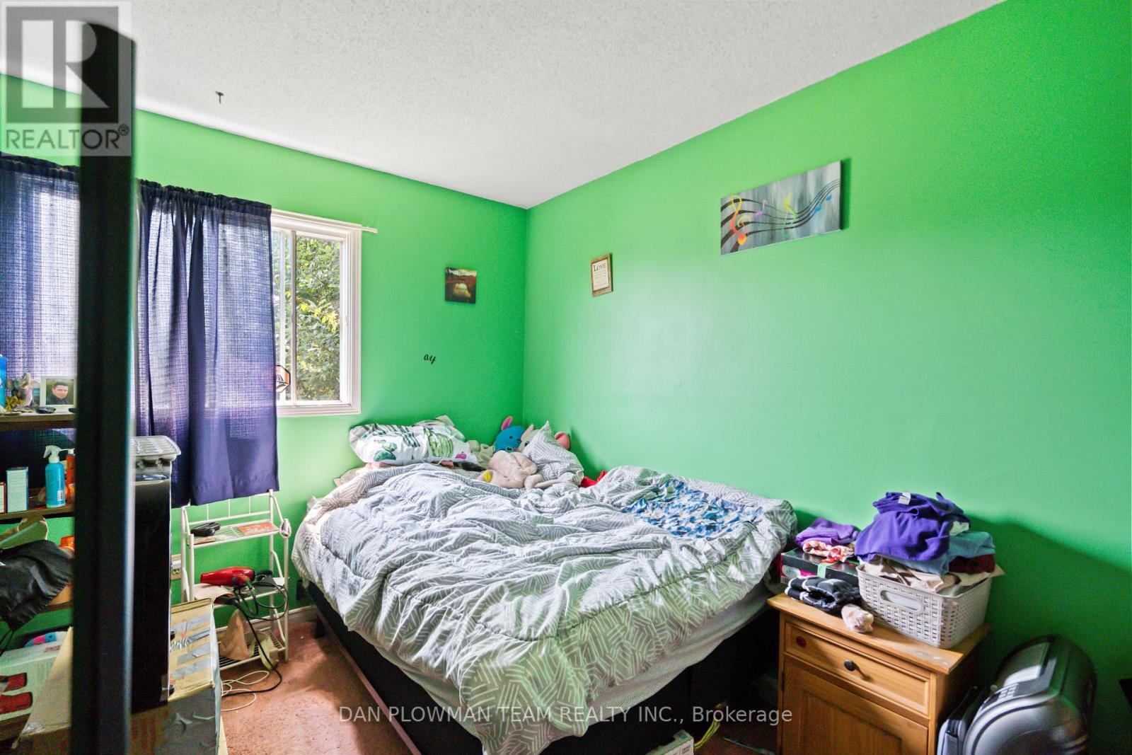 84 Long Drive, Whitby, Ontario  L1N 8E7 - Photo 13 - E12486269