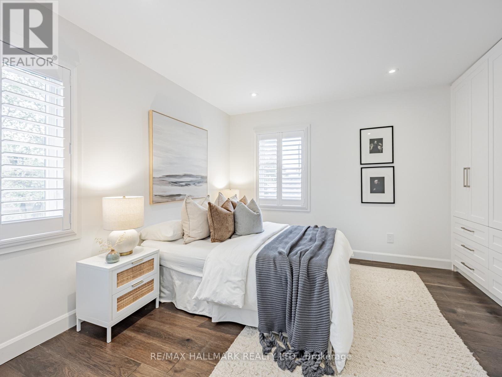 12 Leagrove Crescent, Toronto, Ontario  M1L 3S6 - Photo 17 - E12486273