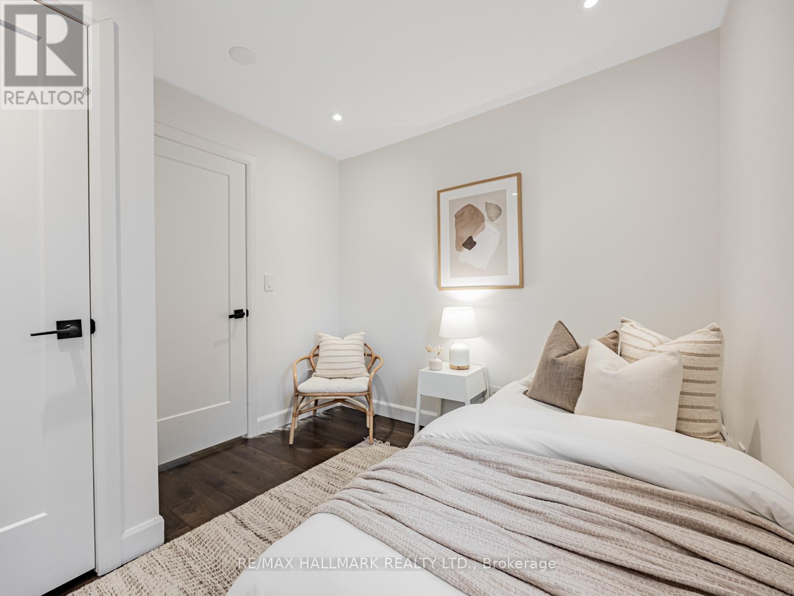 12 Leagrove Crescent, Toronto, Ontario  M1L 3S6 - Photo 22 - E12486273